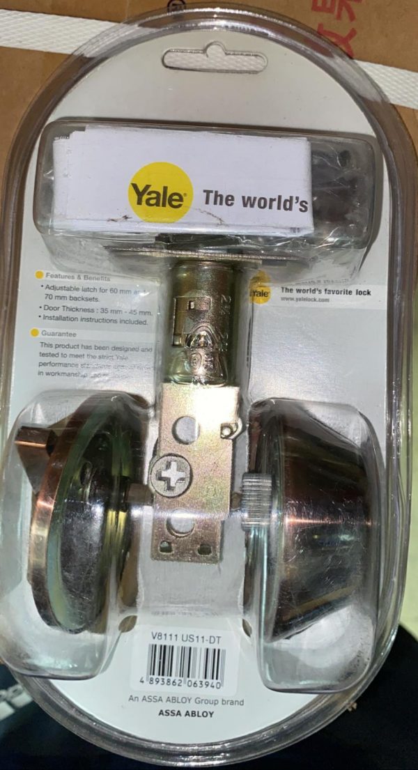 耶魯 Yale v8111標準輔助鎖附加鎖 (單面鎖芯配室內旋鈕)